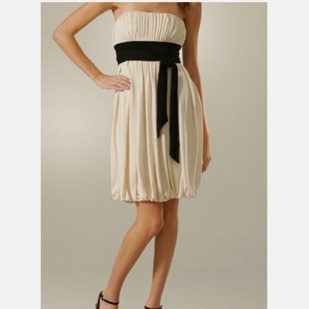 NWT Diane Von Furstenberg Angelique Ivory Strapless Bubble Dress DVF Size 4